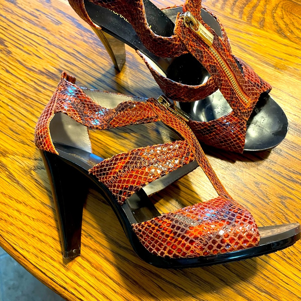 Michael Kors Berkeley T-strap, persimmon great fall color